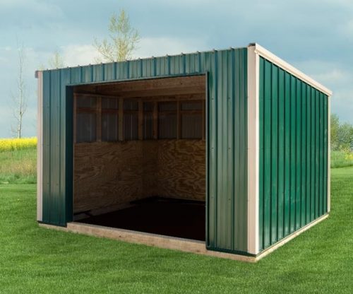 Loafing shed
